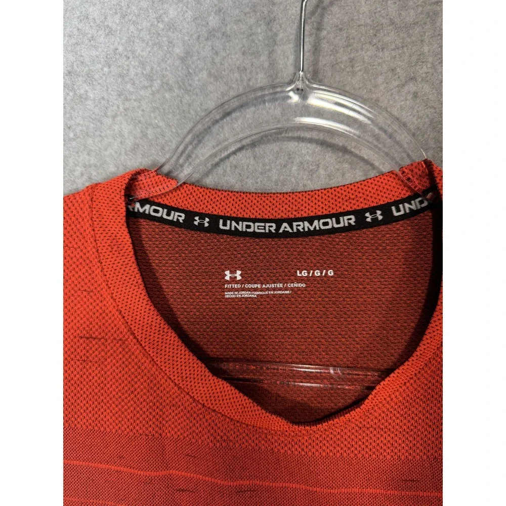 Under Armour Shirt‎ Mens Large Orange Striped Fitted Athletic Performance Tee